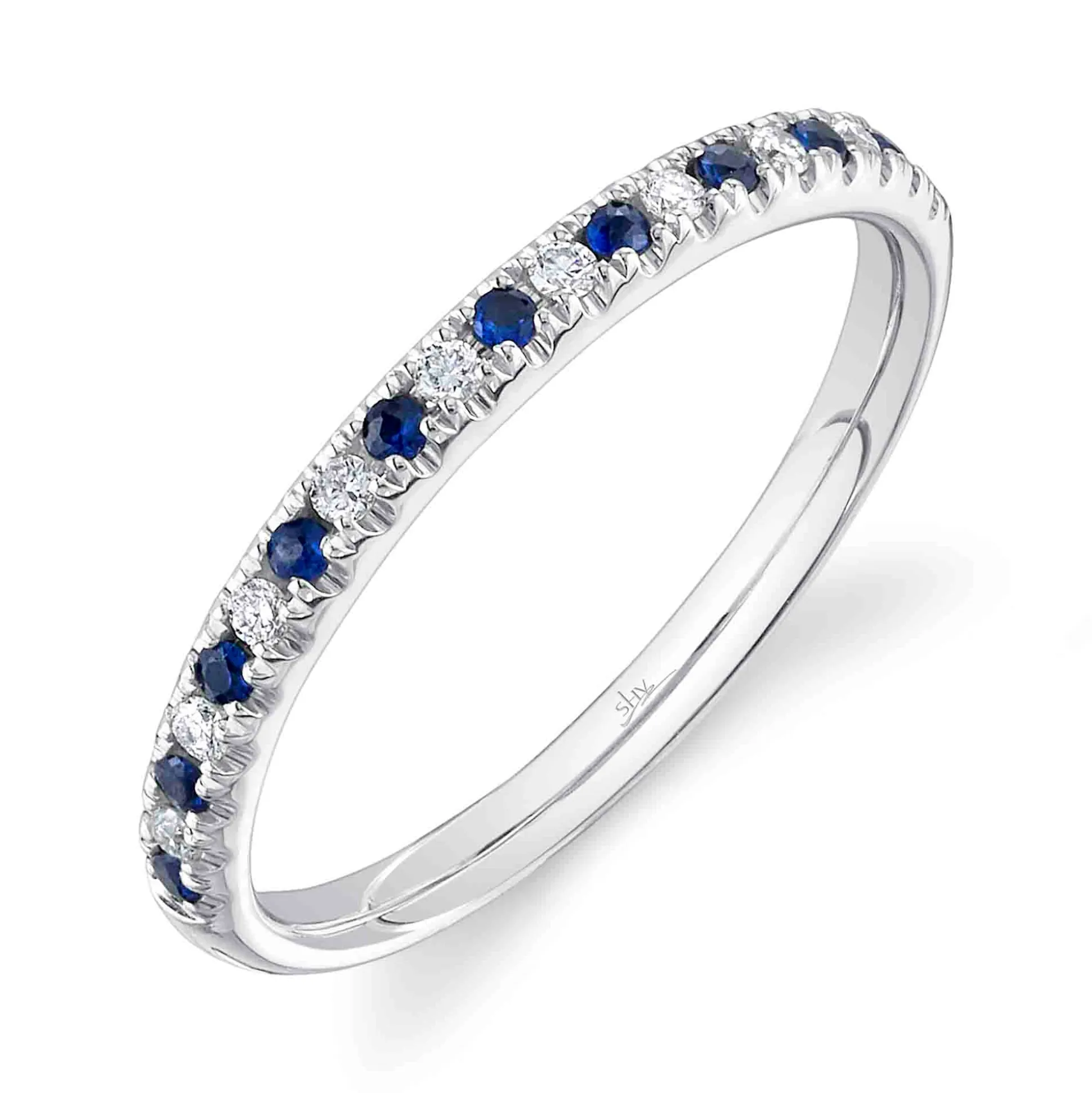 0.10CT DIAMOND & 0.10CT BLUE SAPPHIRE BAND