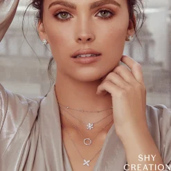 0.29CT DIAMOND BAGUETTE CIRCLE NECKLACE