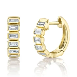 0.59CT DIAMOND BAGUETTE HUGGIE EARRING