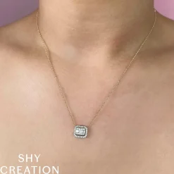 0.41CT DIAMOND BAGUETTE NECKLACE