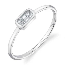 0.07CT DIAMOND BAGUETTE RING