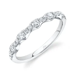 0.40CT DIAMOND BAND