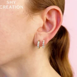 0.92CT DIAMOND HUGGIE EARRING