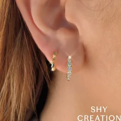 0.49CT DIAMOND HUGGIE EARRING