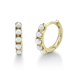 CULTURED PEARL HUGGIE EARRING